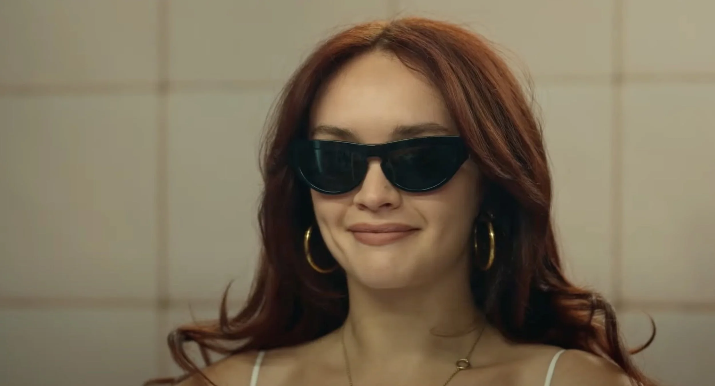 Teaser trailer for the Girl Drops sees Robin Wright and Olivia Cooke with a twisted family thriller